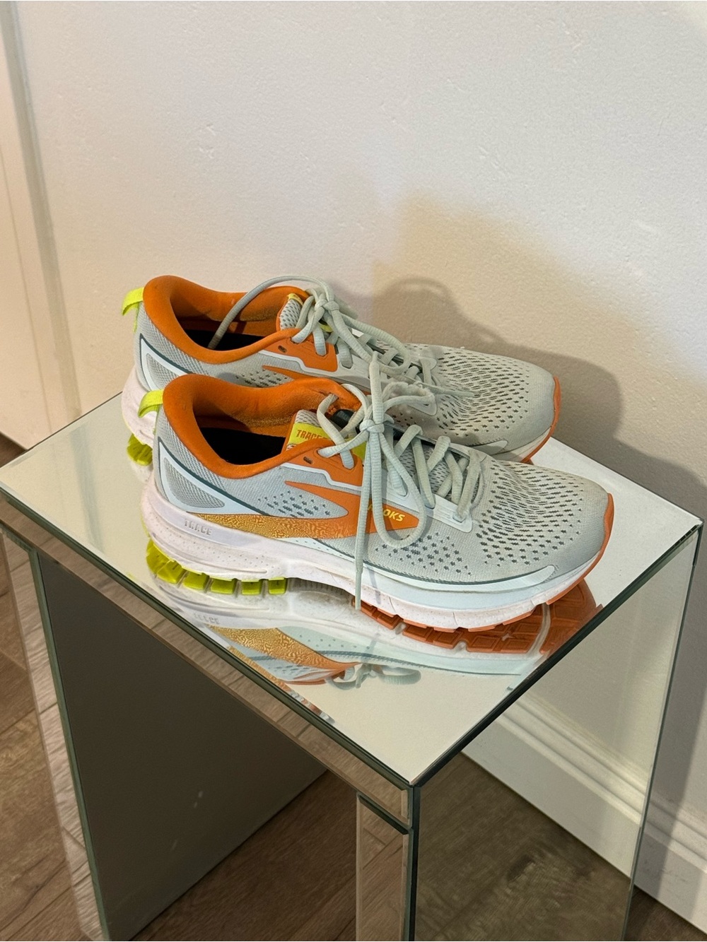 Brooks Brothers Light Gray and Orange Women's Running Shoes